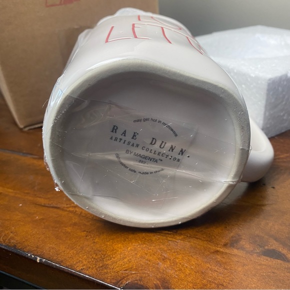 🆕 Rae Dunn 'Love Letters' Figural Mug ❤️ - Picture 7 of 9